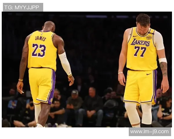 詹姆斯41岁依然闪耀场均26分74篮板76助攻真实命中率高达63 詹姆斯41岁依然闪耀场均26分74篮板76助攻真实命中率高达63