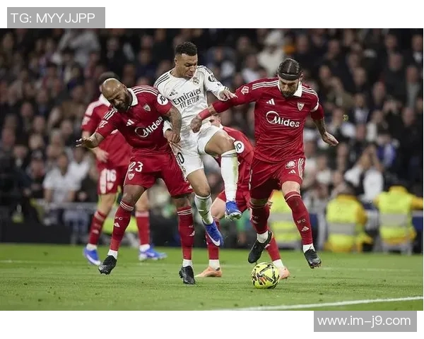 皇马2025年创纪录参赛67场却无缘任何冠军的尴尬境地